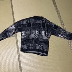 幾何学模様 ネイビー グレー ニットセーターのサムネイル