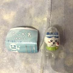 映画ちいかわ　たべものいっぱいマスコット　ハチワレのサムネイル