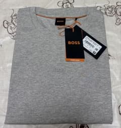 HUGO BOSS 新品未使用　メンズ　T-CHUP tシャツ Mのサムネイル