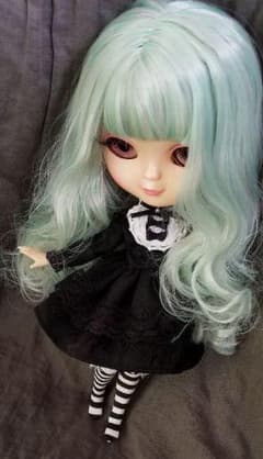 S様専用★ドール服☆ハンドメイド　クラシックワンピのサムネイル