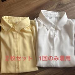 ２枚セット1回のみ着用【GU】白とイエロー半袖シャツ Lサイズのサムネイル