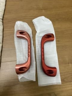 30アルヴェル用 アルミアシストグリップ レッド 一式のサムネイル