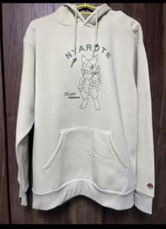 ポケモン　ニャローテ　パーカー　ライトグリーン　LLサイズのサムネイル