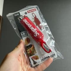 supreme シュプリーム　ライター　ケース　カラビナのサムネイル