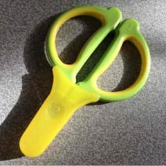 子どもよう爪切りのサムネイル