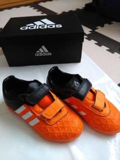 adidas 18cm サッカートレーニングシューズのサムネイル