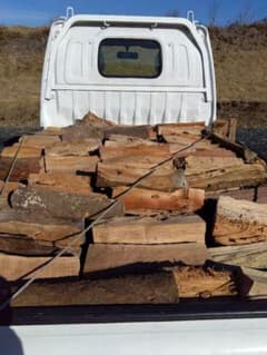 広葉樹乾燥薪配達します　栃木宇都宮発 広葉樹乾燥薪配達します 栃木宇都宮発 - メルカリ