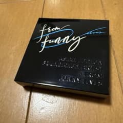 Funny Elves プレストパウダー NU00 8g SPF38 PA++のサムネイル