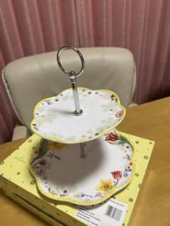 Villeroy & Boch 花柄 2段ケーキスタンド　新品 Villeroy & Boch 花柄 2段ケーキスタンド 新品 - メルカリ