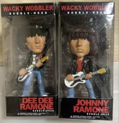 Dee Dee & Johnny ramonesボブルヘッド人形セット Dee Dee & Johnny ramonesボブルヘッド人形セット - メルカリ