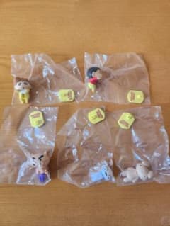 クレヨンしんちゃん くっつきマスコット コンプリートのサムネイル