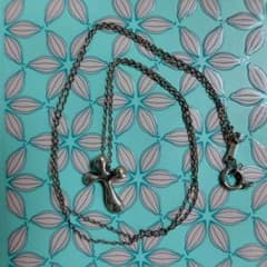 TIFFANY　クロス　ネックレスのサムネイル