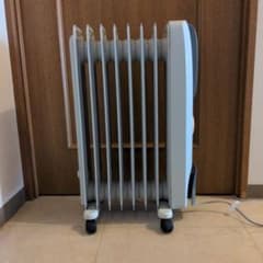 オイルヒーター キャスター付き グレー - メルカリ