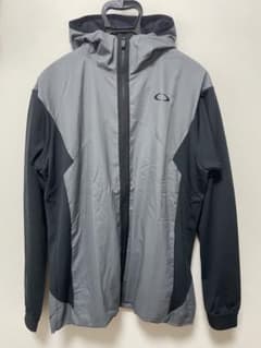 【新品タグ付き】OAKLEY オークリー ウィンドブレーカー XXL ゴルフのサムネイル