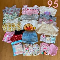 95 半袖 ズボン 肌着 ワンピース アンパンマンのサムネイル