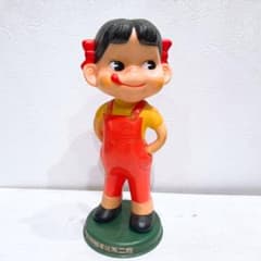 不二家　FUJIYA ペコちゃん人形 1970年代 激レアフィギュア 約46cm 2025年最新】Yahoo!オークション -ペコちゃんフィギュアの中古品・新品