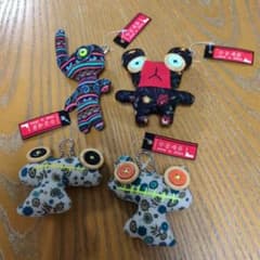 ハンドメイド風 チェーンつき マスコット ぬいぐるみ 4個セットのサムネイル