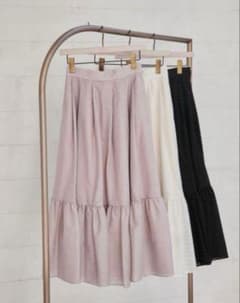 Herlipto Stripe Jacquard Volume Skirt S - メルカリ
