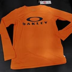 OAKLEY 長袖Tシャツ 160cmのサムネイル