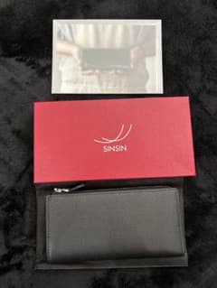 新進工房 SINSIN 長財布 ブラック レザー ラウンドジップ エスカリエ