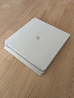 プレステ4 本体のサムネイル