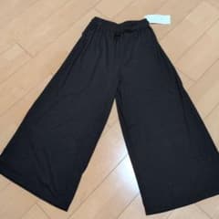 ★新品★KOBE LETTUCE• ワイドパンツ ブラック イージーパンツのサムネイル