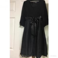 パーティードレス