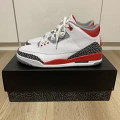 NIKE AIR JORDAN 3 RETRO "ファイアーレッド"のサムネイル