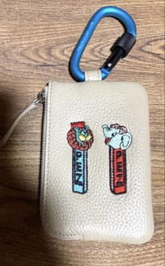 イアパピヨネ　ペッツ　コラボ　カラビナ付き　刺繍 カード　コイン　ケース　ゾウ