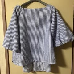 トップスのサムネイル