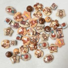 40 アクリルビーズ キャラクタービーズ まとめ売りのサムネイル