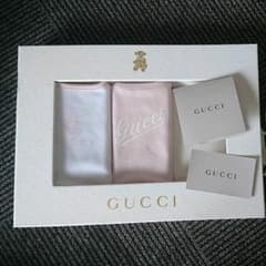 【nahna様専用】GUCCIスタイ  2枚セットのサムネイル