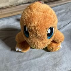 ヒトカゲ ぬいぐるみのサムネイル