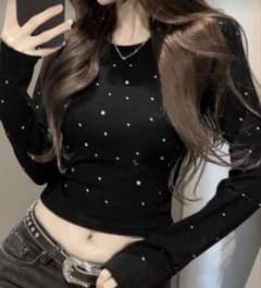 SHEIN ラインストーン 黒トップスのサムネイル