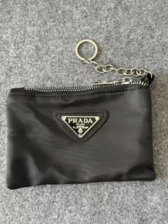PRADA 三角口ゴ ノベルティーブラック ナイロン ポーチ カード入れのサムネイル