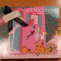 ロクシタン　ハンドクリームのサムネイル
