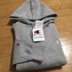 Ｌ ラスト1点！新品 チャンピオン パーカーのサムネイル