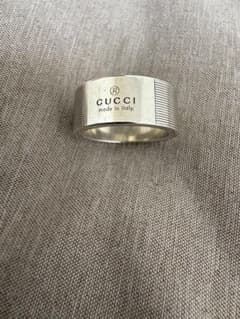 【Gucci】グッチロゴシルバーリング 10号のサムネイル