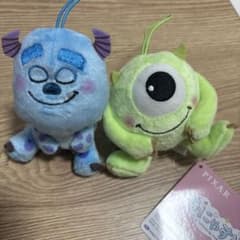 モンスターズインク ぬいぐるみ マスコット 2種セット - メルカリ