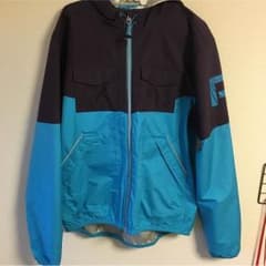 リーボック マウンテンパーカ reebokのサムネイル