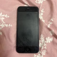 Apple iPhone 5 本体 ブラックのサムネイル