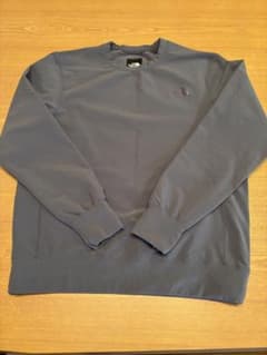 THE NORTH FACE ダークグレー トップス　メンズ　Sサイズのサムネイル