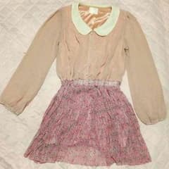♡ピンクの花柄ワンピース♡のサムネイル
