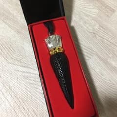 ルブタンリップのサムネイル