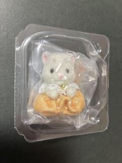 シルバニアファミリー キラキラくじ　 G賞　ゆきヒョウの赤ちゃんのサムネイル