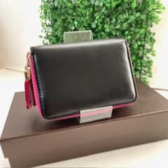 1円 美品 GUCCI グッチ ソーホー ピンク マットブラック ミニ財布のサムネイル