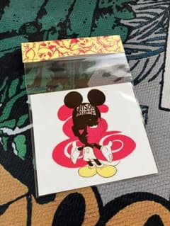 うんこりん　ガンギマリくんジャニーTEE２枚のサムネイル