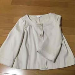 anyFAMのキレイ目アウターのサムネイル