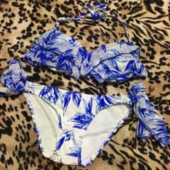✨新品✨ バンドゥビキニ❤ ブルー 青のサムネイル