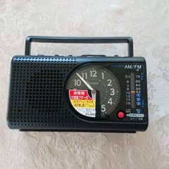[防災用クロック] ラジオ・懐中電灯・ブザー付BC001-A02(黒)シチズンのサムネイル